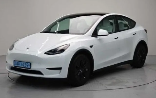 모델 Y RWD 테슬라 2023/10 29,030km